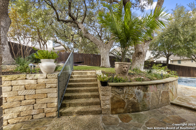 Image 42 of 47 For 411 Cadence Hill