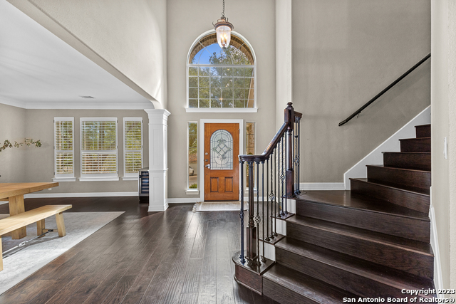 Image 8 of 47 For 411 Cadence Hill