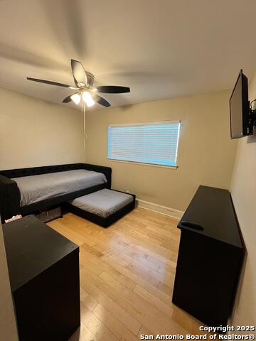 Listing photo id 12 for 4006 Dunmore