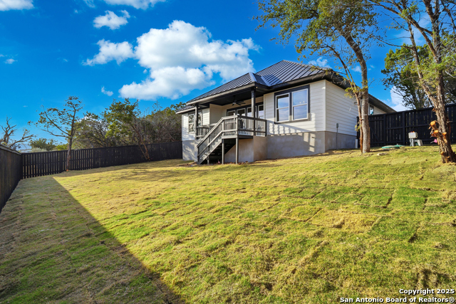 Listing photo id 26 for 1266 Highpoint Ln