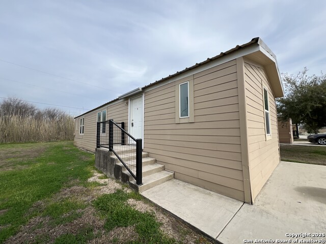 Details for 1911 Wald Rd  1, New Braunfels, TX 78132