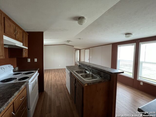 Image 9 of 18 For 1911 Wald Rd  1