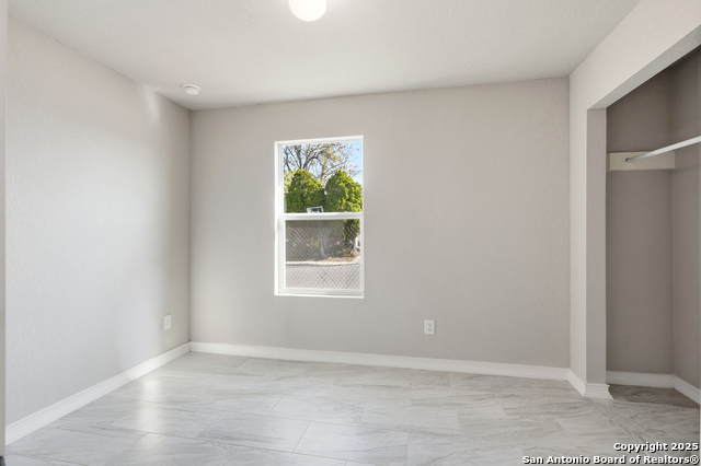 Image 13 of 16 For 1203 Saltillo