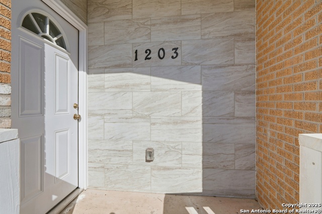 Image 6 of 16 For 1203 Saltillo