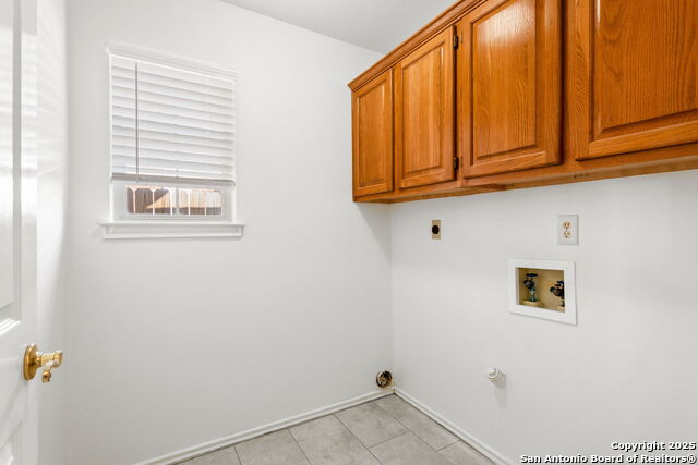 Image 22 of 29 For 16407 Pemelm