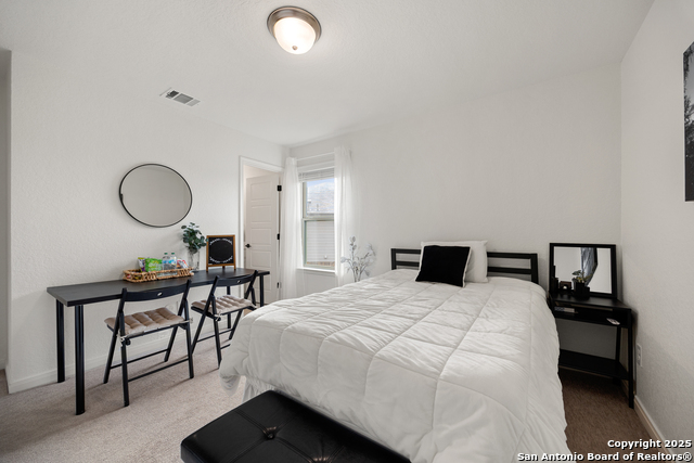 Image 38 of 52 For 12217 Icon Rdg