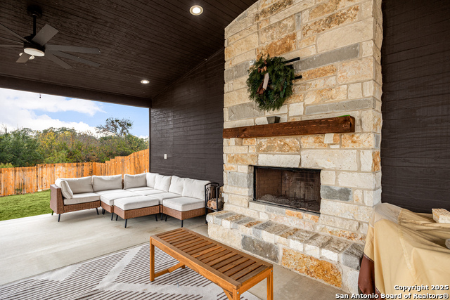 Image 48 of 52 For 12217 Icon Rdg