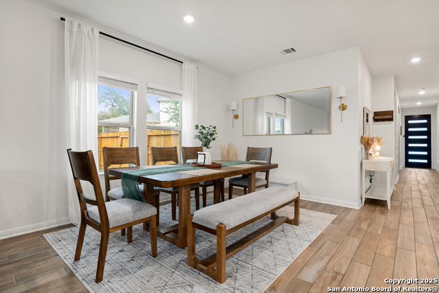 Image 8 of 52 For 12217 Icon Rdg