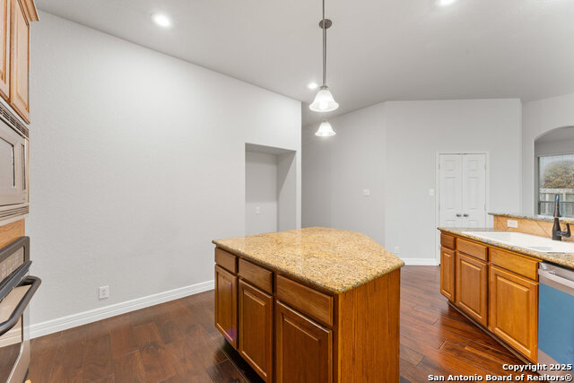 Image 25 of 54 For 11 Sable Vly