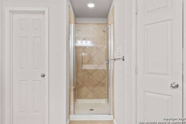 Image 38 of 54 For 11 Sable Vly