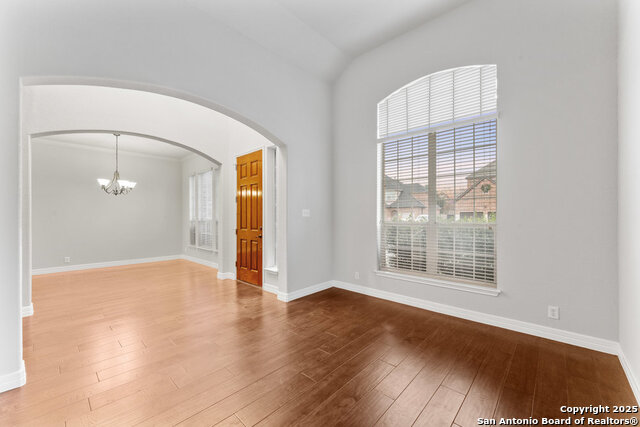 Image 9 of 54 For 11 Sable Vly