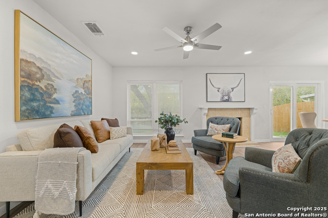 Image 12 of 24 For 10223 Flatland