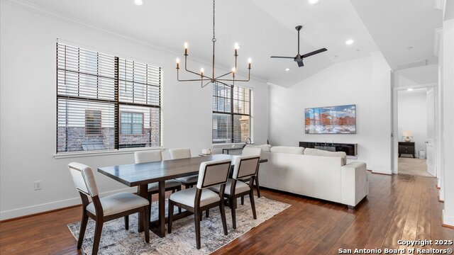 Image 10 of 23 For 7342 Oak Manor 6204