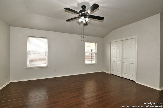 Image 18 of 36 For 9910 Shawnee Bluff