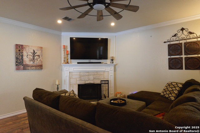 Image 14 of 43 For 26122 Presidio Cliff