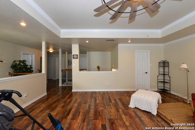 Image 26 of 43 For 26122 Presidio Cliff