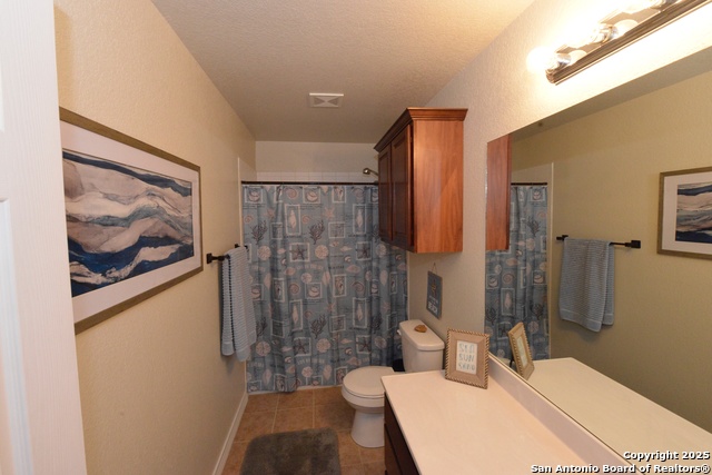 Image 34 of 43 For 26122 Presidio Cliff