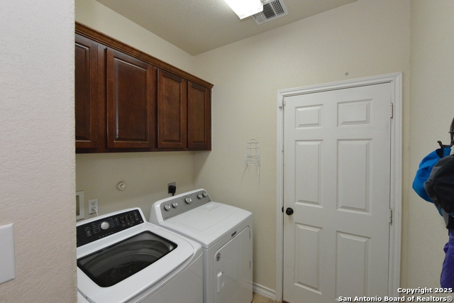 Image 36 of 43 For 26122 Presidio Cliff