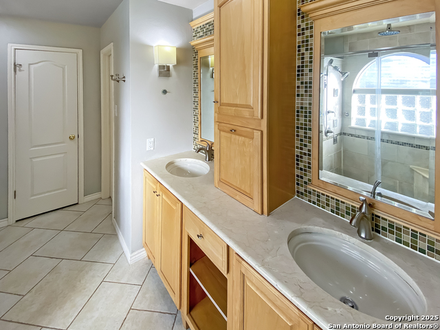 Image 12 of 25 For 6026 Elk Vly