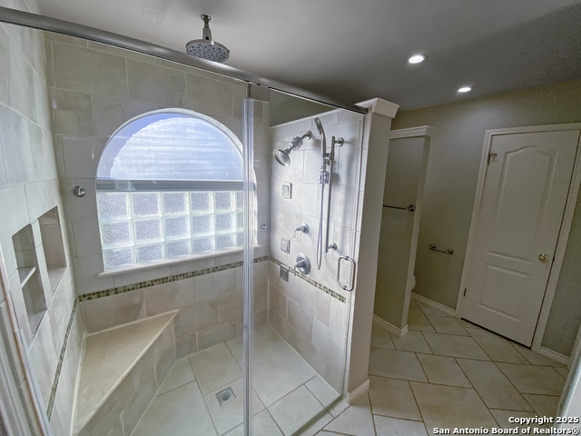 Image 13 of 25 For 6026 Elk Vly