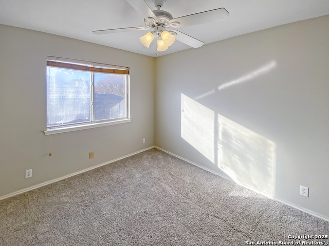 Image 18 of 25 For 6026 Elk Vly