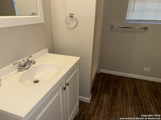 Image 14 of 18 For 2627 Aiken