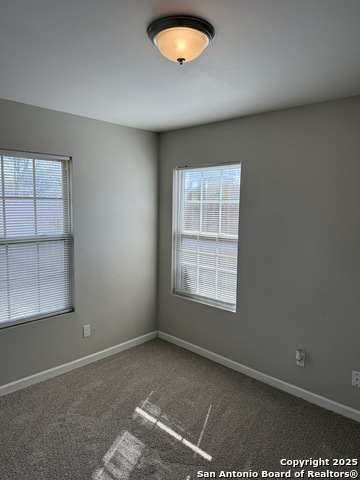 Image 16 of 18 For 2627 Aiken