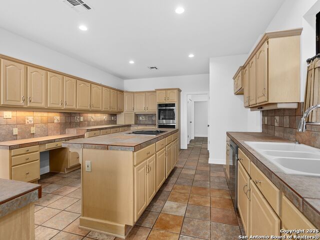 Image 19 of 60 For 29011 Angel Fire