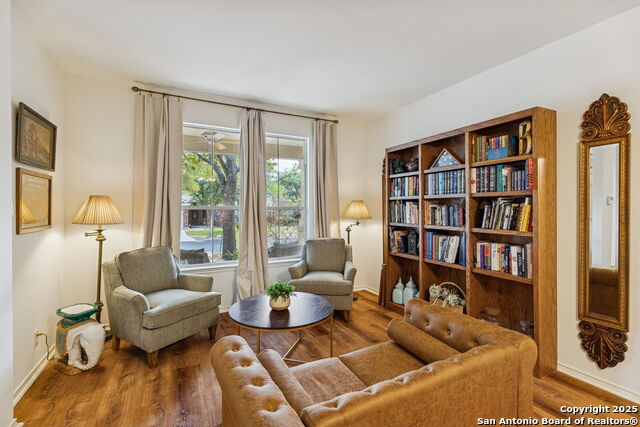 Image 11 of 51 For 8639 Cantua Creek