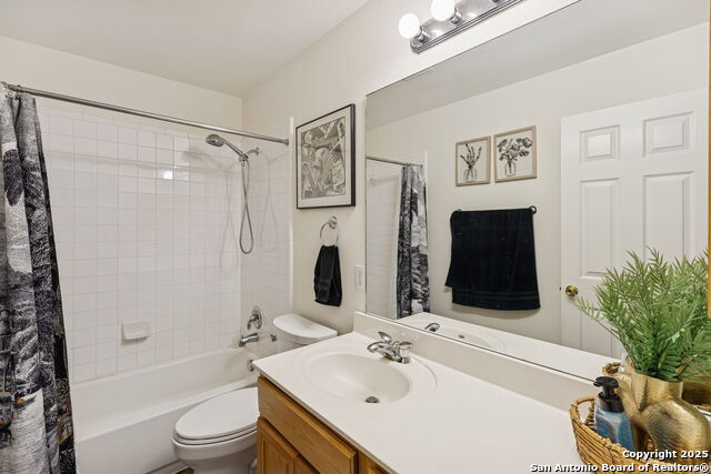 Image 39 of 51 For 8639 Cantua Creek