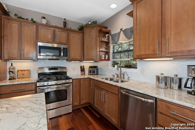 Image 17 of 46 For 1615 Goat S