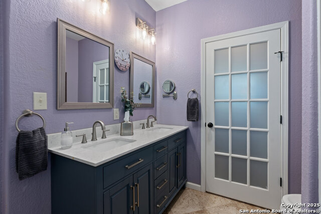 Image 25 of 46 For 1615 Goat S