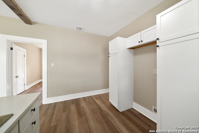 Image 17 of 35 For 710 El Monte Blvd