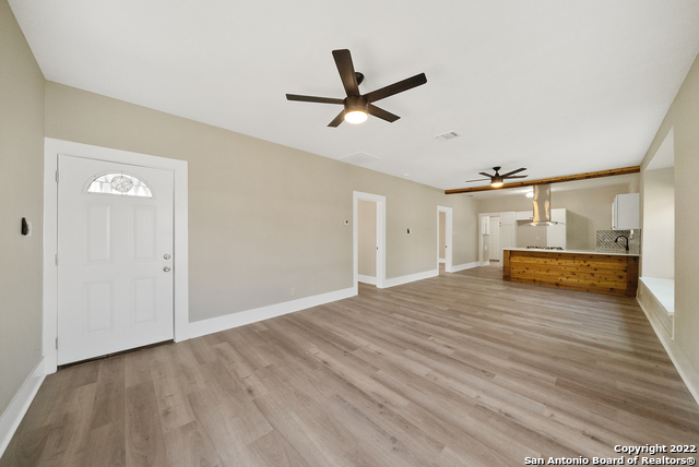 Image 4 of 35 For 710 El Monte Blvd