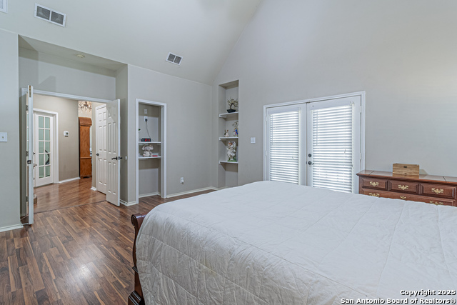 Image 32 of 96 For 323 Shannon Ridge Dr.