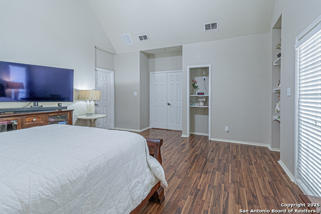 Image 38 of 96 For 323 Shannon Ridge Dr.