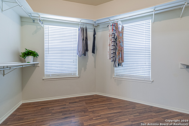 Image 48 of 96 For 323 Shannon Ridge Dr.