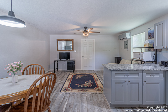 Image 62 of 96 For 323 Shannon Ridge Dr.