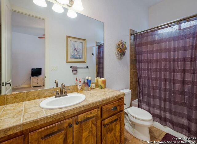 Image 17 of 22 For 10402 Oak Forest