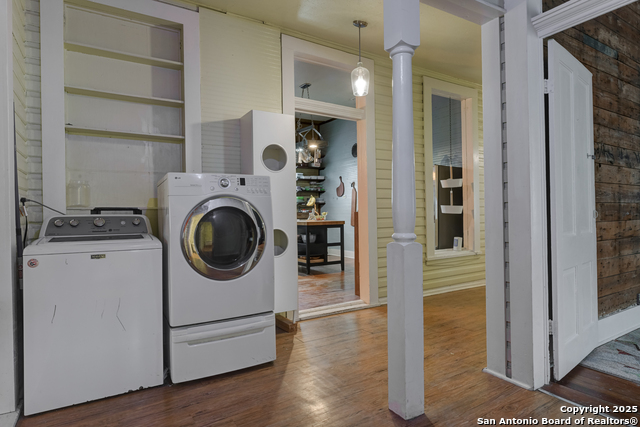 Image 16 of 40 For 529 Mason St