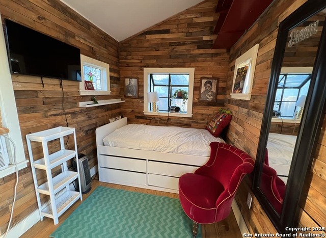 Image 39 of 40 For 529 Mason St