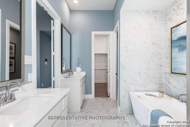 Listing photo id 18 for 313 White Oak