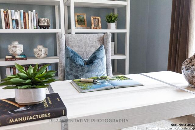 Listing photo id 22 for 313 White Oak