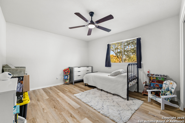 Listing photo id 20 for 1510 Periwinkle St