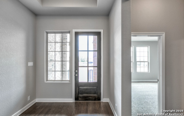 Listing photo id 1 for 622 Singing Creek