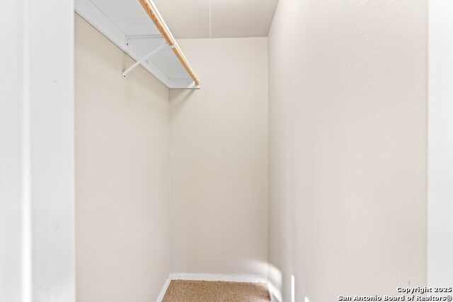 Image 21 of 27 For 9010 Bowline St