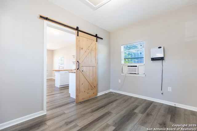 Image 17 of 27 For 527 Mckinley