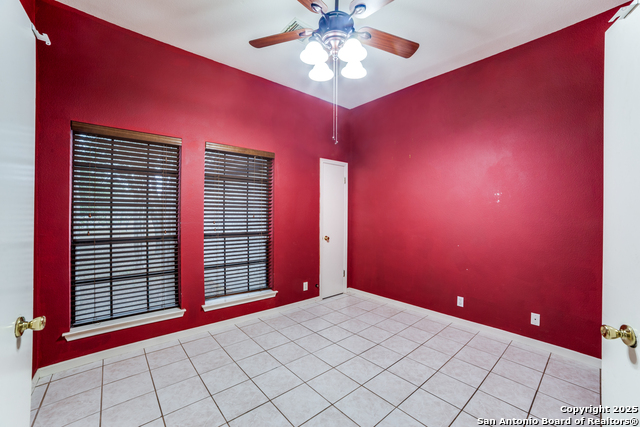 Image 15 of 36 For 14911 Tamaron