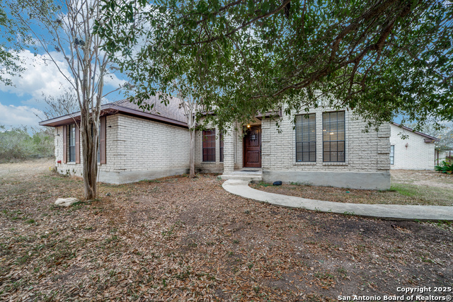 Image 33 of 36 For 14911 Tamaron