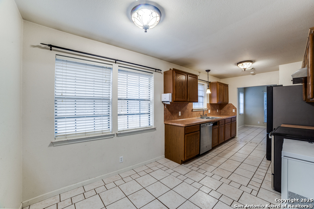 Image 9 of 36 For 14911 Tamaron